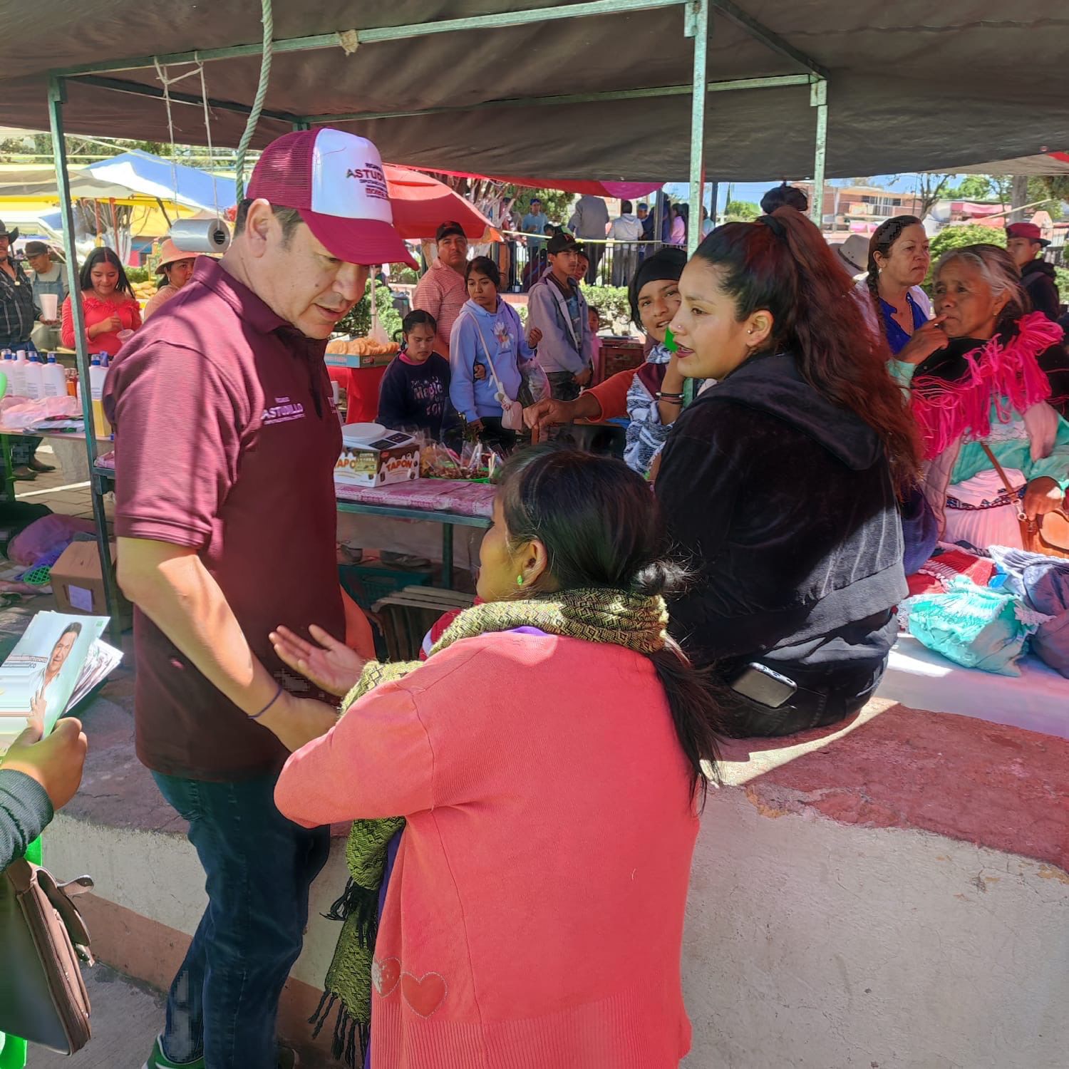 Impulsaremos el comercio de origen indígena y de tradición artesanal de Amealco: Astudillo