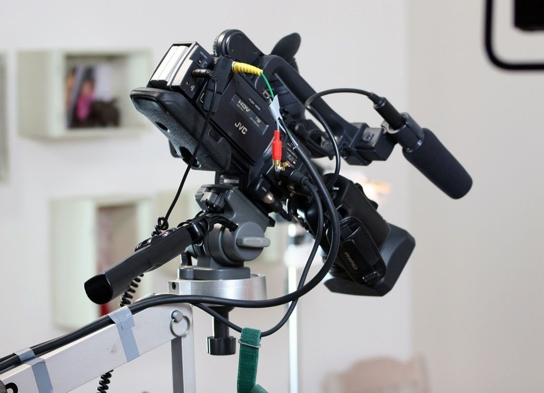 Top 3 Ways To Buy A Used Simple Tips to Take Care of Your DSLR Camera