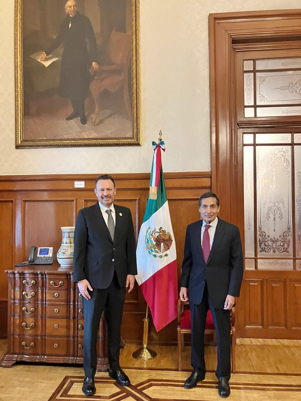 Se reúne Gobernador con Secretario Federal de Hacienda