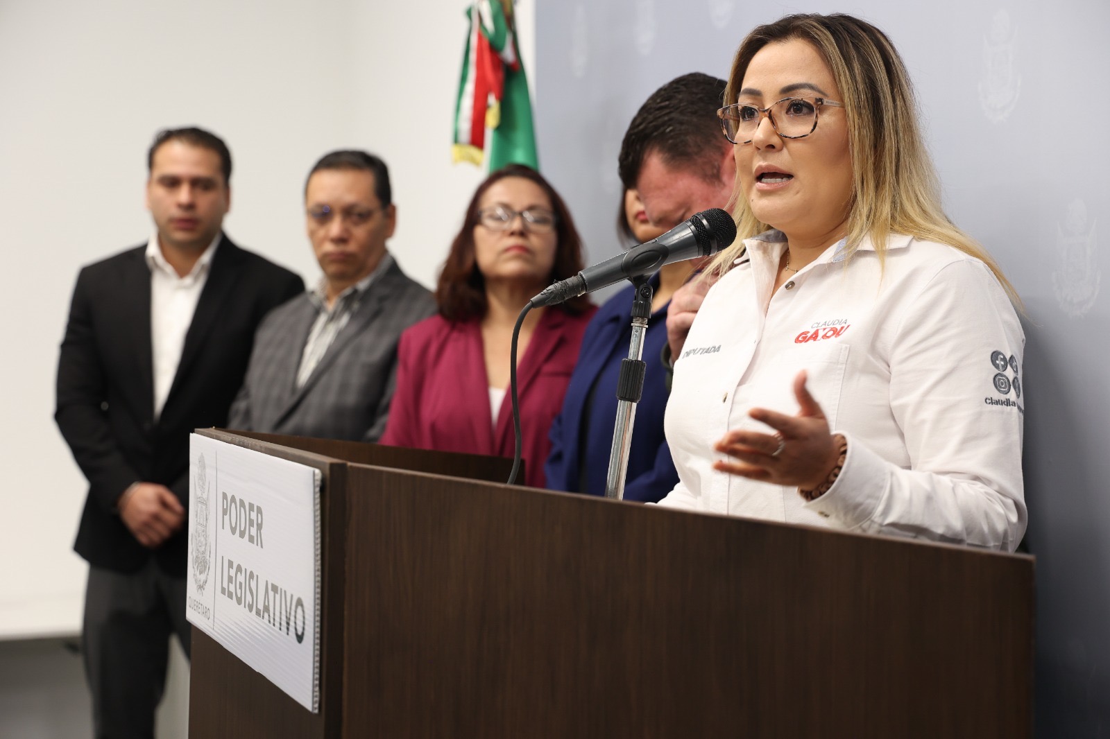 Diputados integrantes del Grupo Legislativo de Morena y Fracción Legislativa del PT, presentaron iniciativa de Ley que reforma el Artículo 66 de la Ley para el Manejo de los Recursos Públicos del Estado de Querétaro