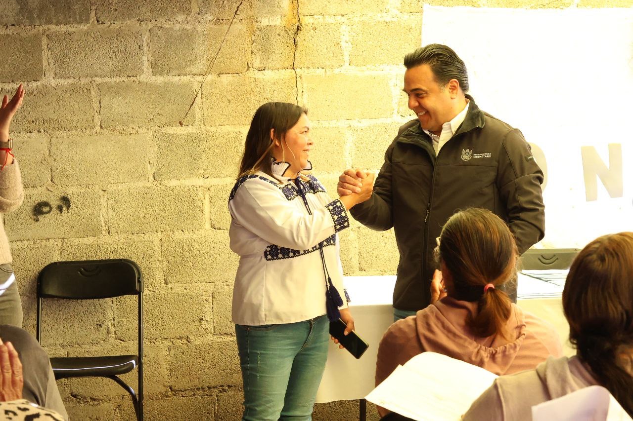 Mujeres de Amealco y Huimilpan reciben su Tarjeta CONTIGO