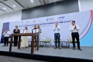 «Participa Felifer Macías en el foro La Cooperación Internacional desde la Mirada Local»