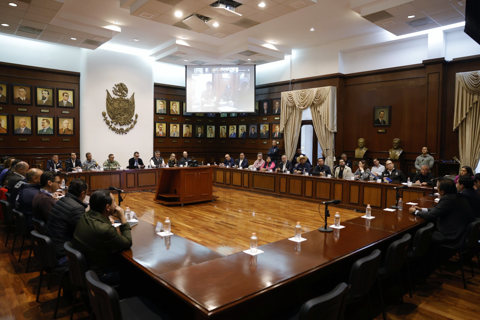 Coordina Gobernador reunión de atención a contingencia por lluvias en la Sierra Gorda