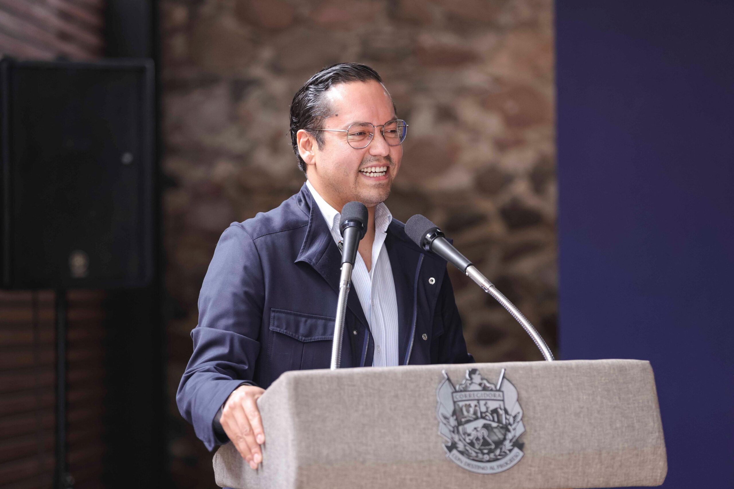 Chepe Guerrero une a más de 200 escuelas por una educación de excelencia en Corregidora