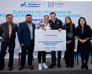 Rodrigo Monsalvo entrega apoyos económicos a 429 micro y pequeños empresarios de El Marqués