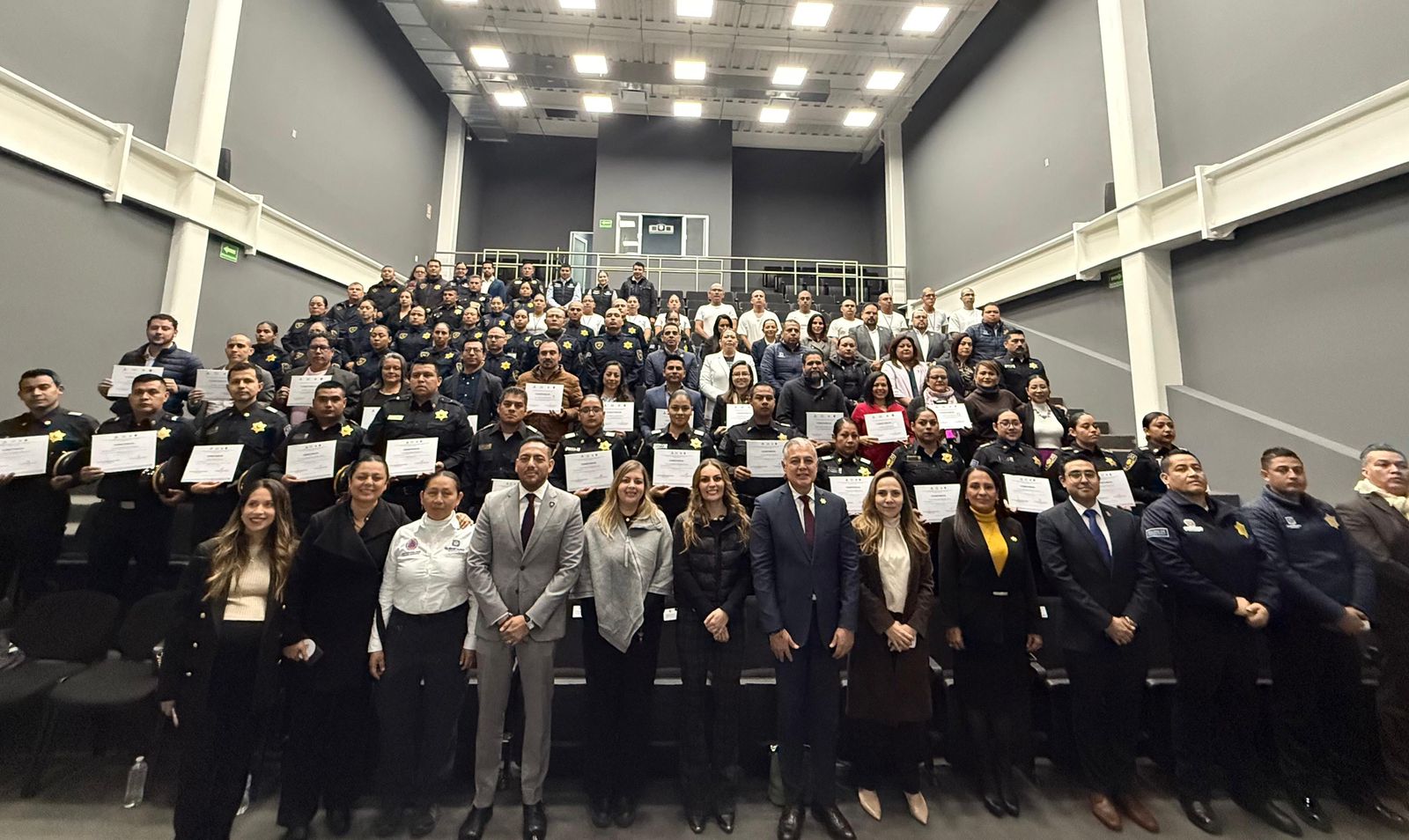 Municipio de Querétaro consolida su modelo de seguridad turística con la primera generación de Policía Turística