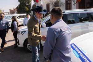 El Marqués fortalece el Programa de Transporte Gratuito Municipal con la entrega de 10 nuevas unidades.