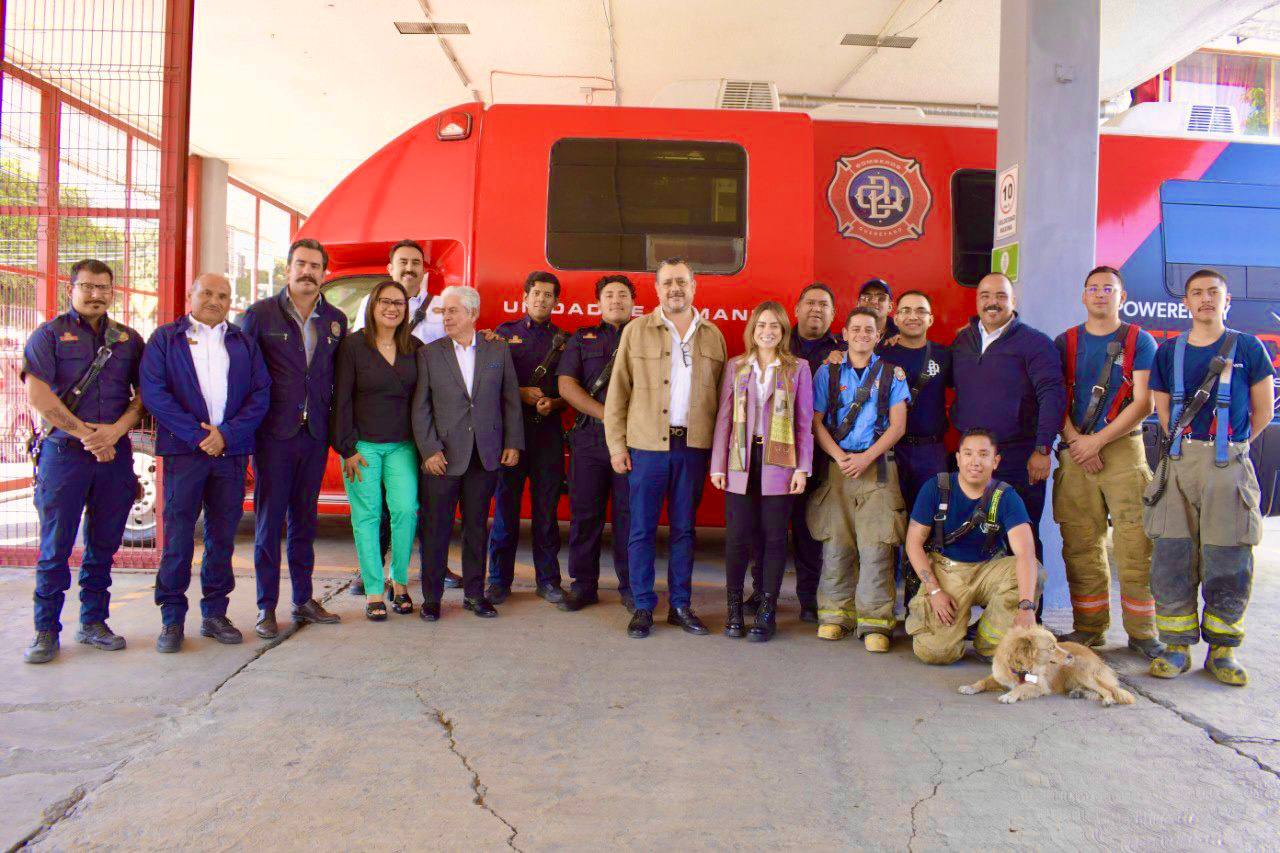 Fortalece Oficialía Mayor equipamiento del Heroico Cuerpo de Bomberos