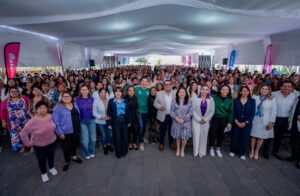 Encabeza Rodrigo Monsalvo conversatorio sobre salud mental en el marco del Día Internacional de la Mujer.