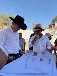 Supervisa Rodrigo Monsalvo obras de urbanización en El Paraíso y El Colorado.Con una inversión total de 17 millones 953 de pesos.