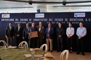 Acude Felifer Macías al 54 Aniversario del Colegio de Arquitectos