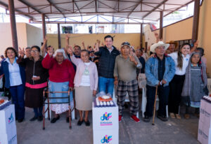 Entrega Rodrigo Monsalvo 5 mil despensas.