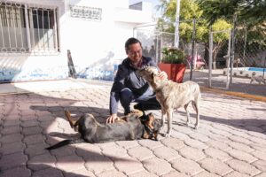 Chepe Guerrero anuncia construcción de nueva Clínica Veterinaria en Corregidora