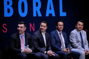 Asiste Felifer Macías al congreso laboral “El Trabajo nos Une”