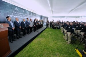 Asiste Felifer Macías a la toma de protesta, entrega de obras y equipamiento para el fortalecimiento de la Policía de Investigación del Delito