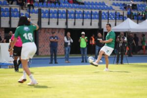 Querétaro, creador de puentes de unión en México y el mundo: Felifer Macías