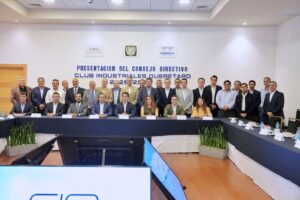Querétaro, una tierra de oportunidades y líder nacional en competitividad: Felifer Macías