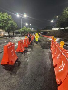 Se exhorta a transporte de carga a respetar restricciones de circulación por obras del tren México-Querétaro