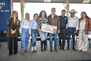 Corregidora fortalece el campo con entrega de plantas de nopal Copena a productores