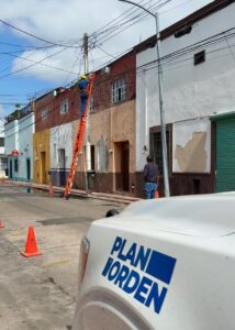 Avanza Municipio de Querétaro en el retiro de cableado en desuso de las principales avenidas de la capital