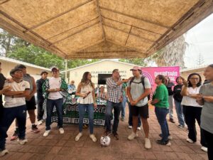 Secretaría de Turismo Municipal promueve el turismo local entre estudiantes del COBAQ