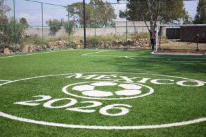 Ceja de Bravo, Huimilpan; estrena nueva cancha de fútbol 5; habrá clases gratuitas para niñas y niños.