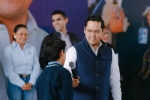 Encabeza Chepe Guerrero Ceremonia de Regreso a Clases.