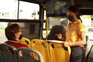 Atención especializada para mujeres a través del Transporte Comunitario