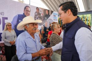 Chepe Guerrero fortalece el DIF Corregidora con más de 92 mil acciones en beneficio de los adultos mayores