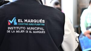 El Marqués promueve la prevención del cáncer de mama entre mujeres policías