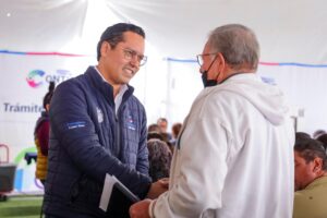 Acerca Chepe Guerrero, Servicios a San Carlos.